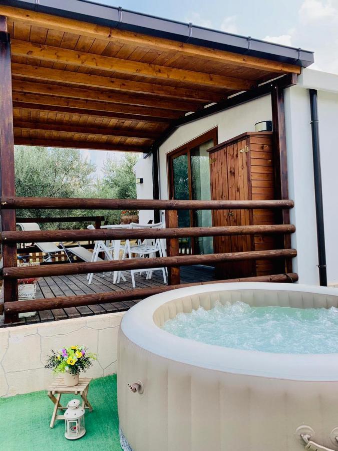 oasi macerina Villa Alanno Exterior foto