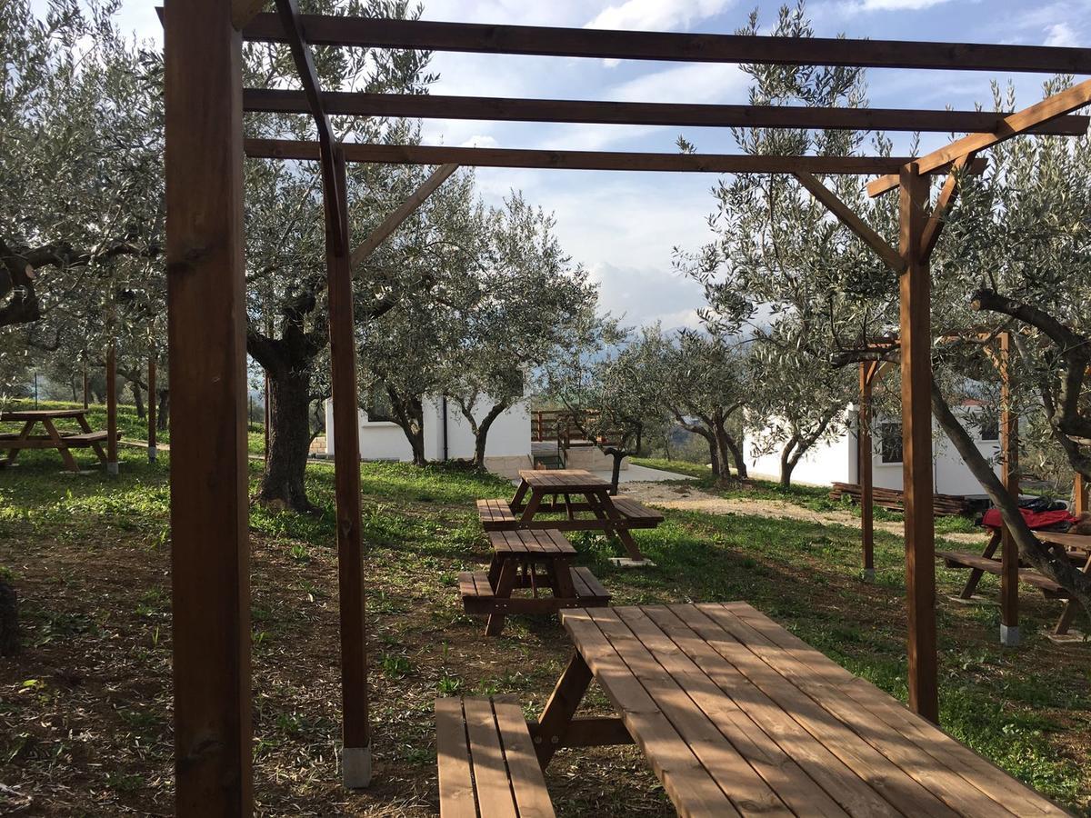 oasi macerina Villa Alanno Exterior foto