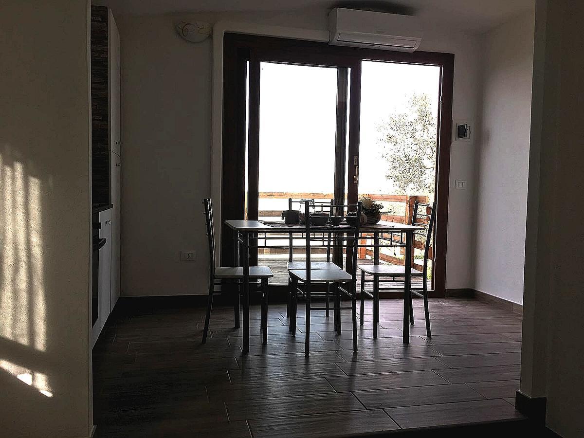 oasi macerina Villa Alanno Exterior foto